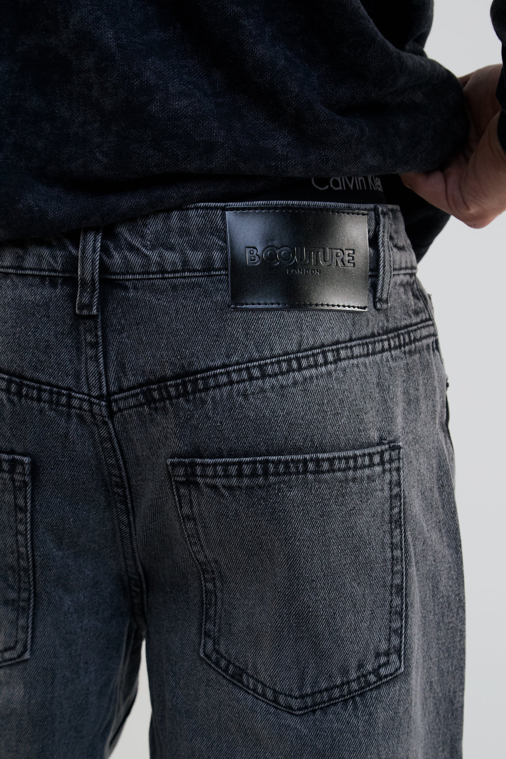 Southbank Loose Fit Rigid Denim Jeans - Washed Black