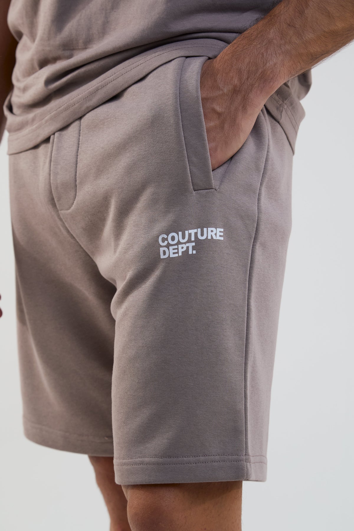 Newton Court Shorts & T-Shirt Set - Brown
