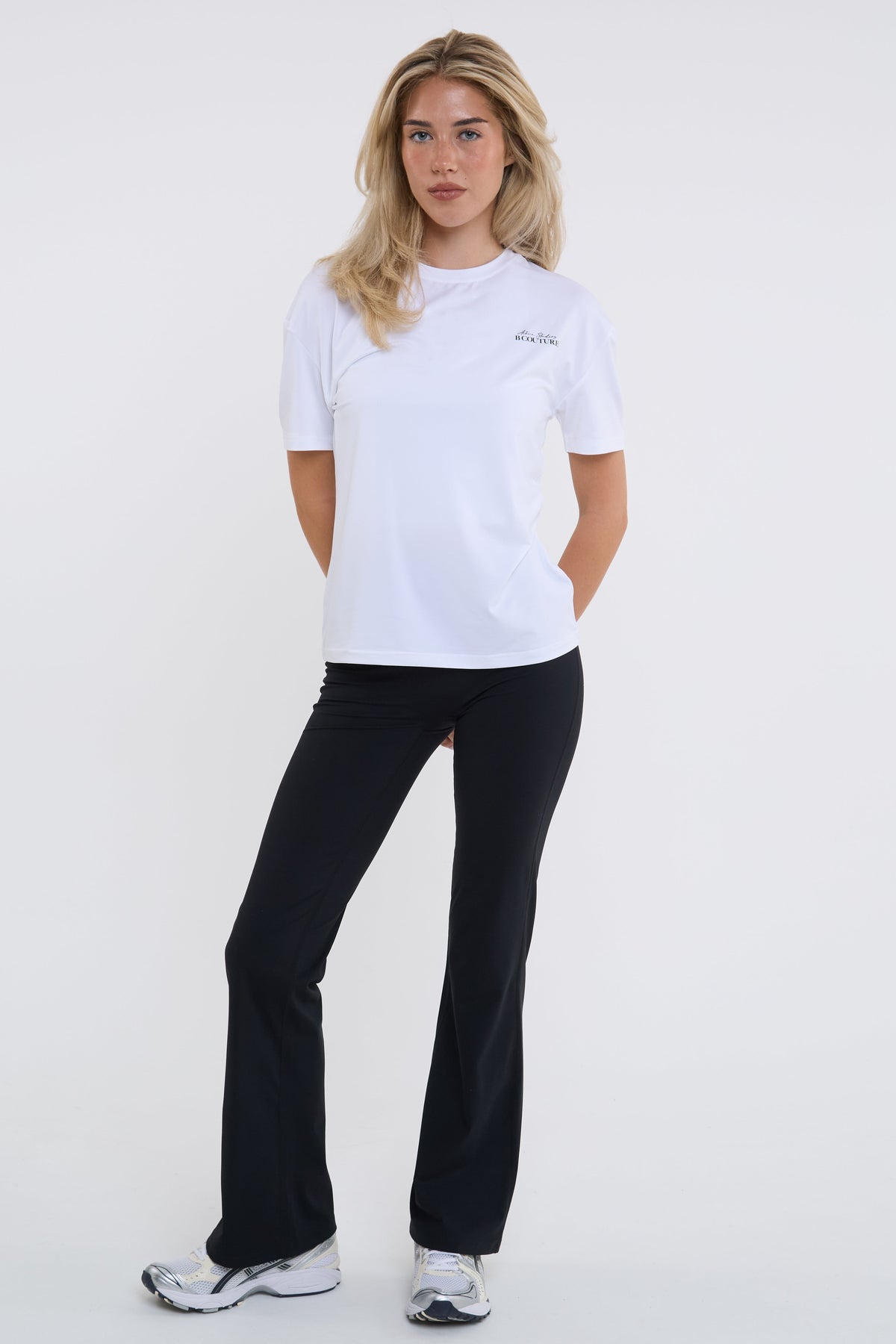 Active Studio Flared Leggings & T-Shirt Set - White/Black