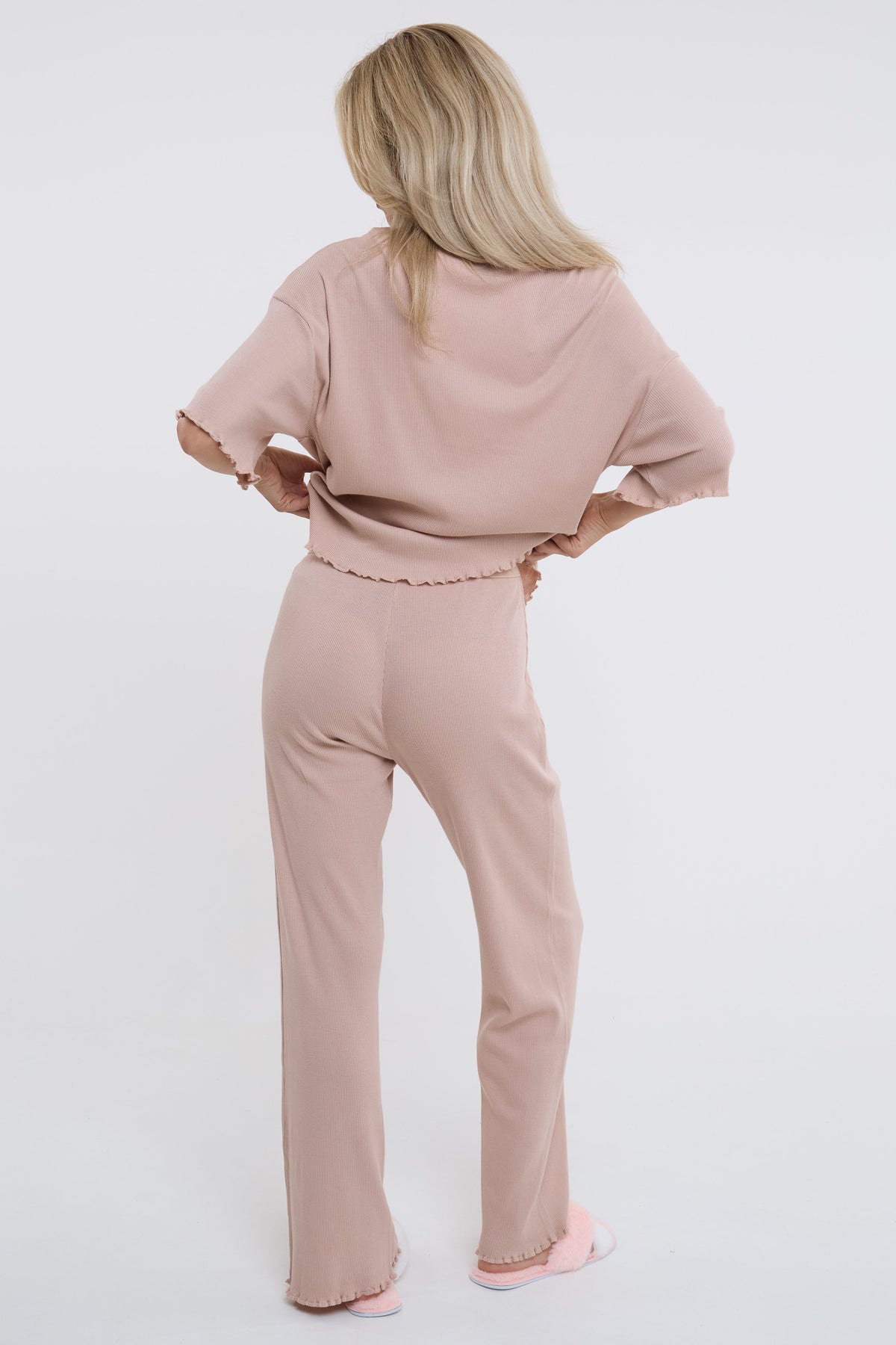 Off-Duty Ribbed Pyjama Set - Beige