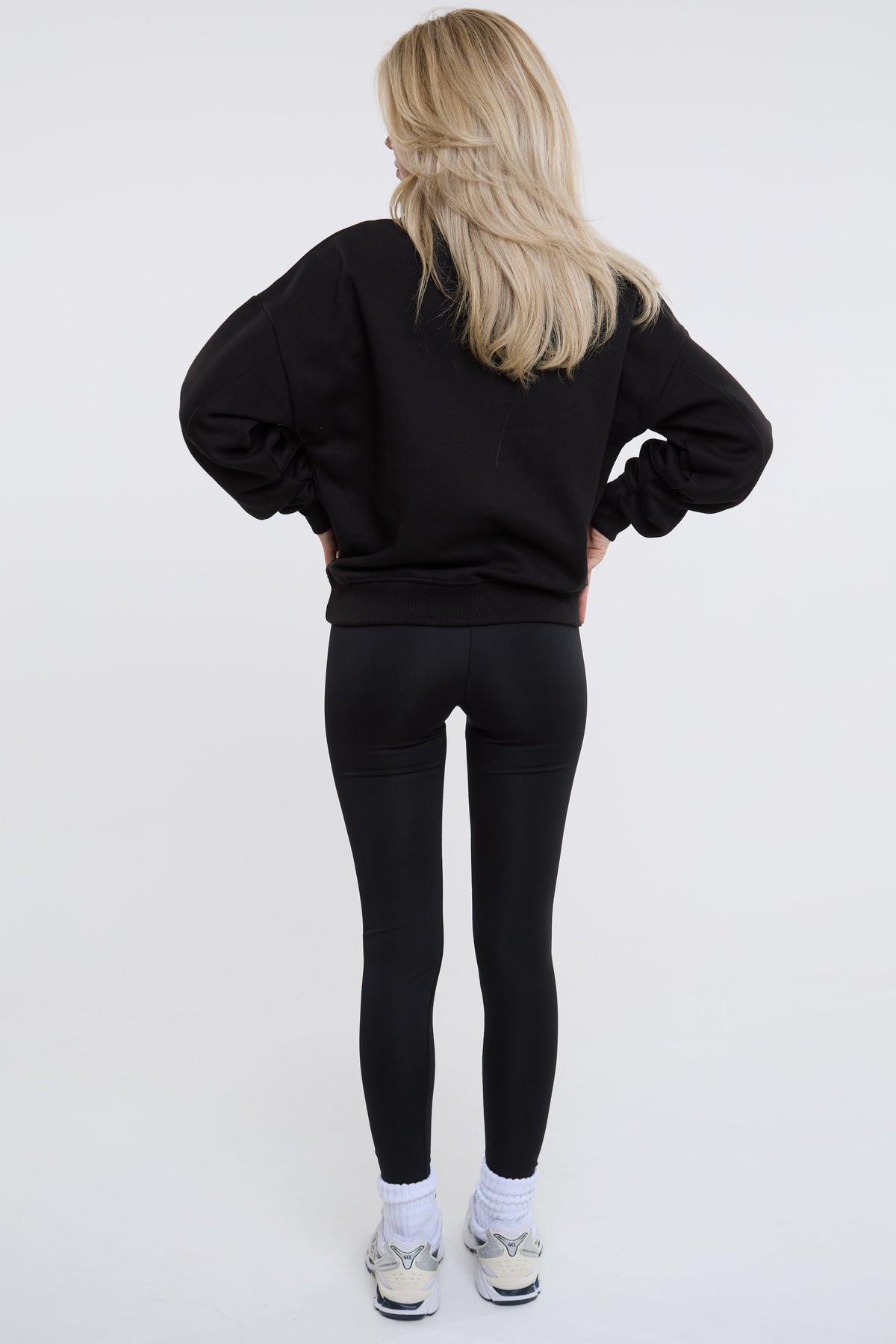 Active Studio Leggings & Half-Zip Sweatshirt - Black