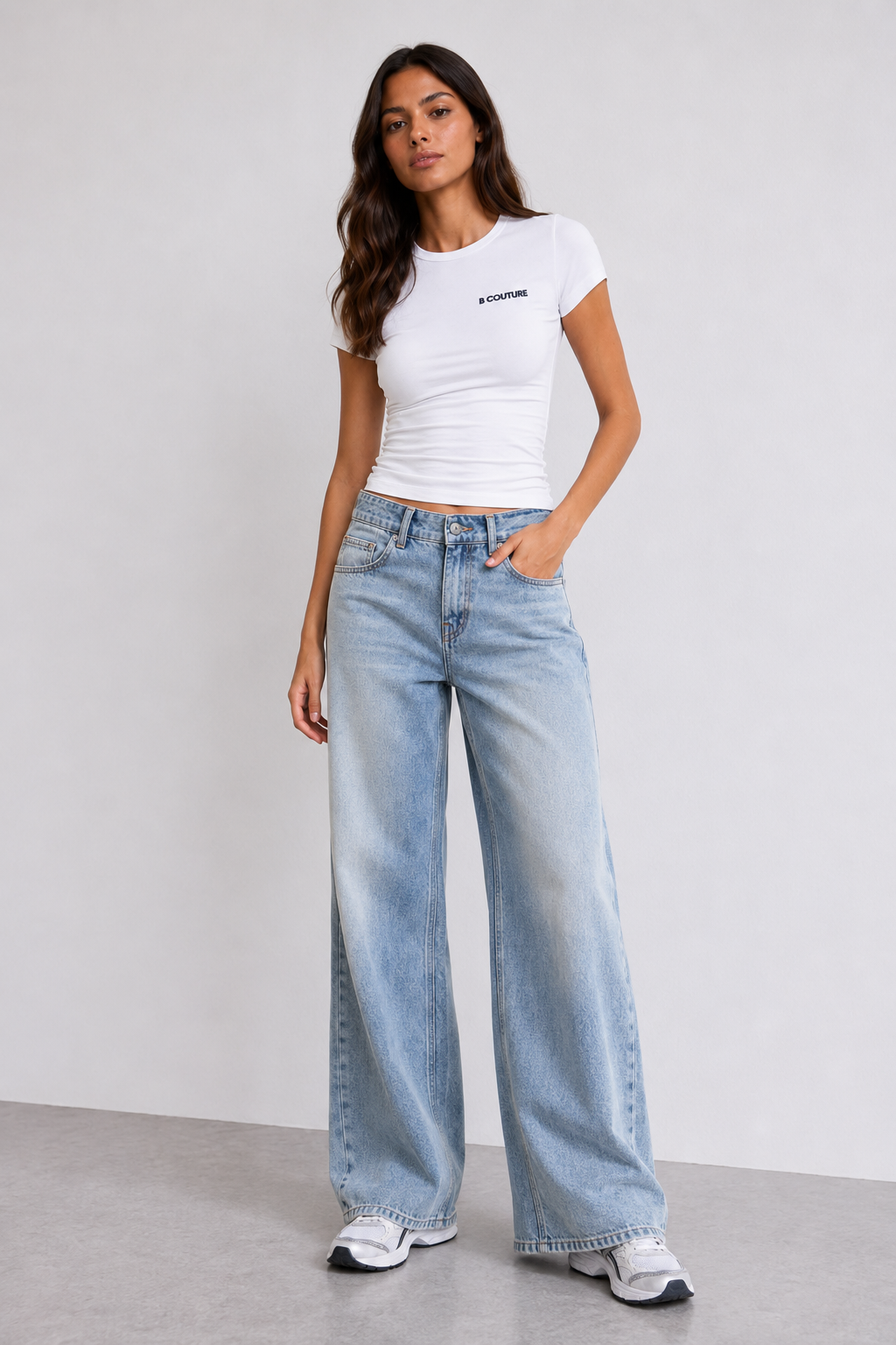 Fitted Short Sleeve Stretch Cotton T-Shirt - White