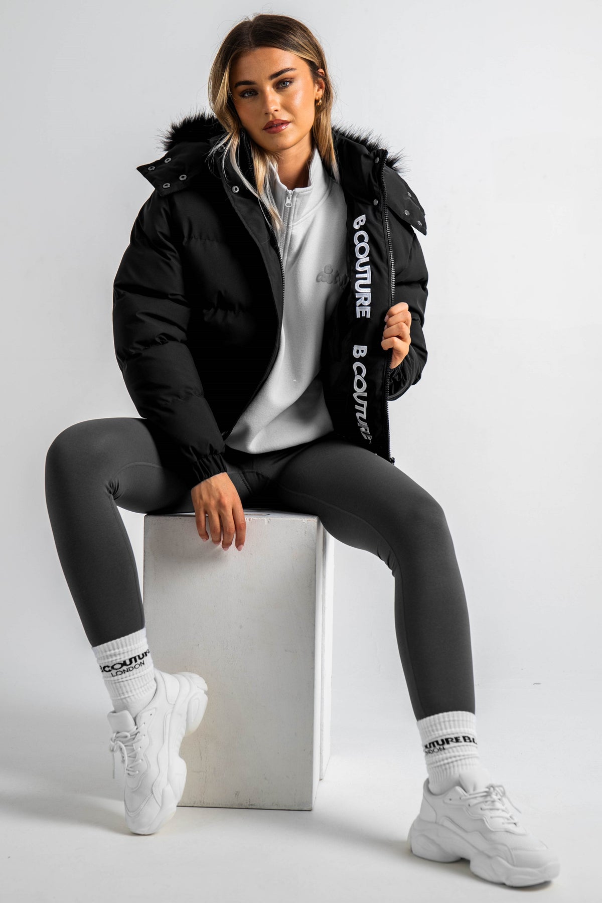 Ashby Cropped Puffer Jacket - Black