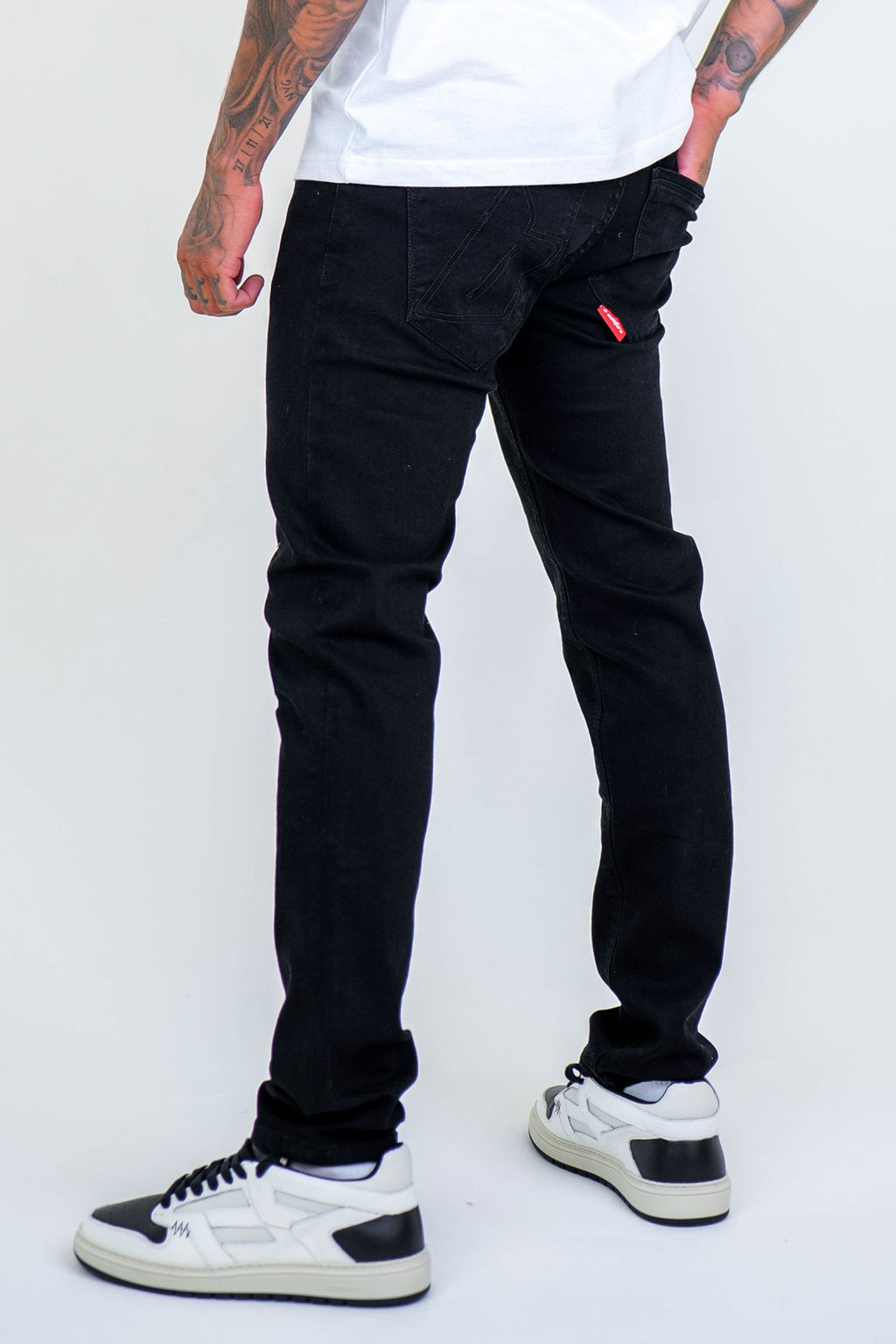 Farnfield Taper Fit Stretch Denim Jeans - Black